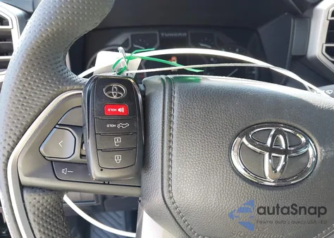 2025 Toyota Tundra Sr5 z USA, uszkodzony, nr VIN 5TFLA5DB5SX281788